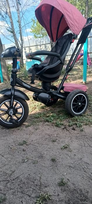 Велосипед з батьківською ручкою