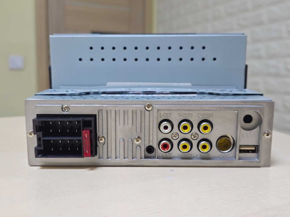 1-DIN Авто магнітола 7" PODOFO 7039B д/к USB,BT,AUX,SD сенс