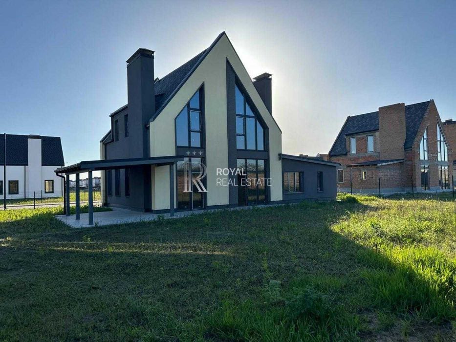 Продаж будинку з червоної цегли/Білогородка/Котеджне містечко Villaggo