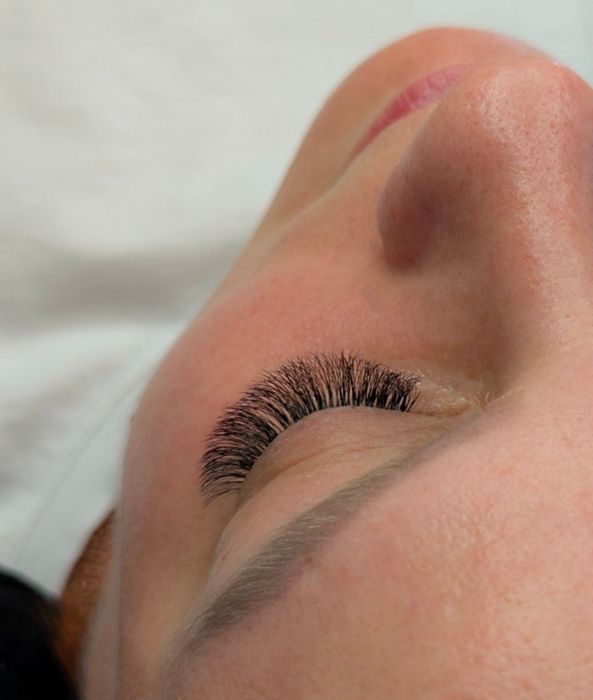 Нарощування вій, Дарниця