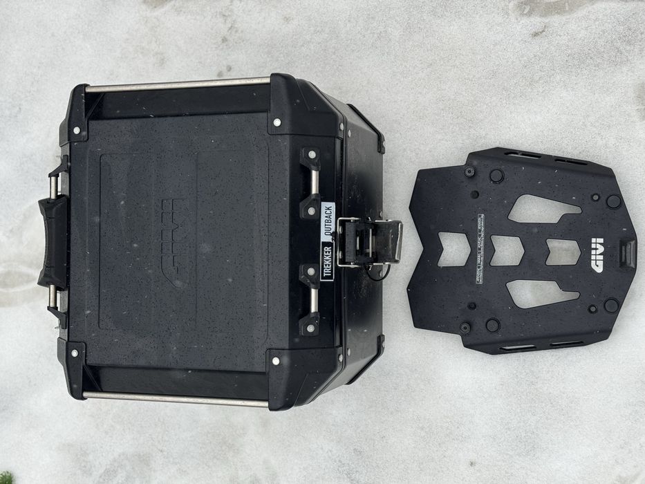 Продам кофри givi