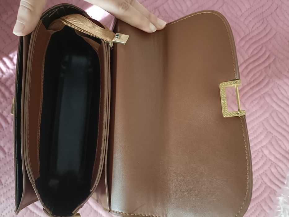 Mala tiracolo castanha nova