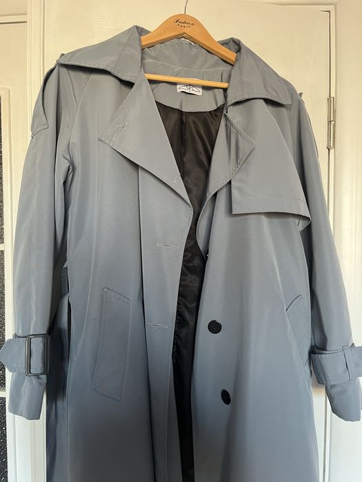 Тренч на підкладці