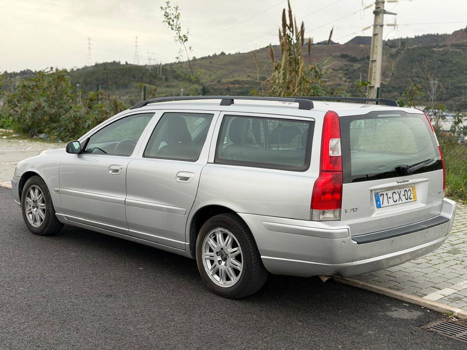 Volvo v70 em excelente estado
