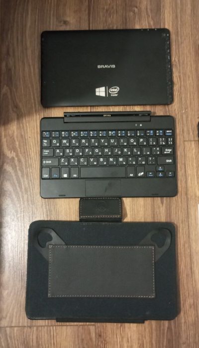 Планшет Bravis Onomi Estar