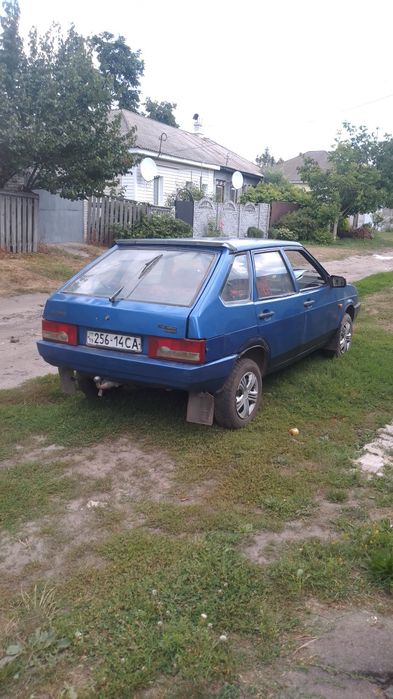 Продам ВАЗ 2109 на полном ходу