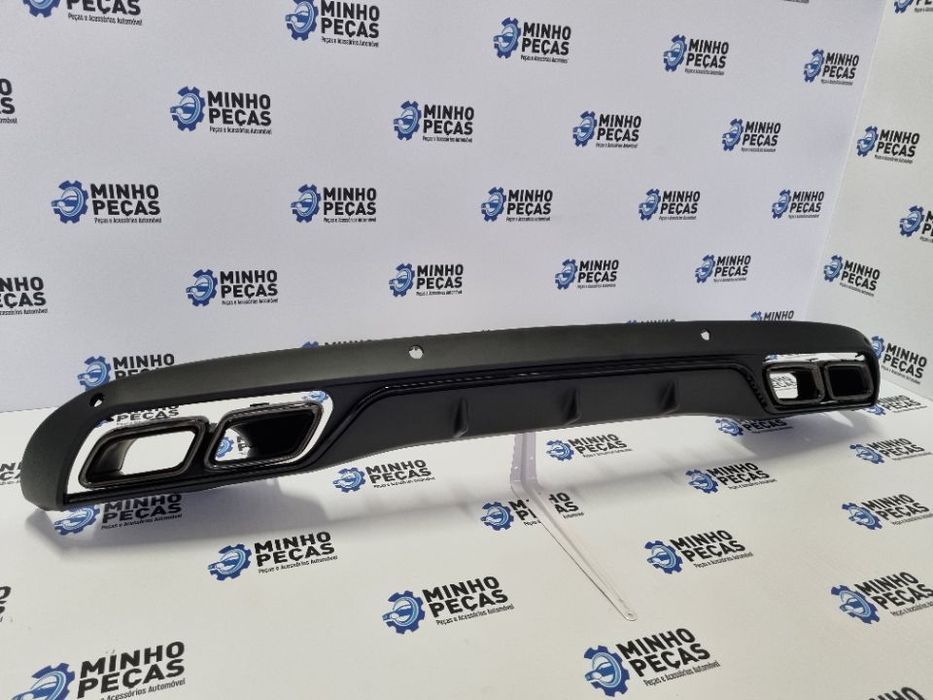 Difusor Traseiro Mercedes Class C (W205) Look C63 C/ Ponteiras Pretas