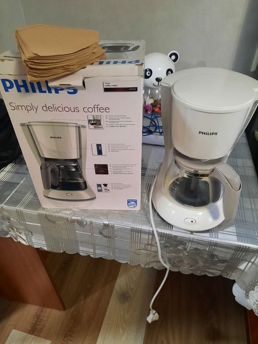 Продам кавоварку FHILIPS HD7447