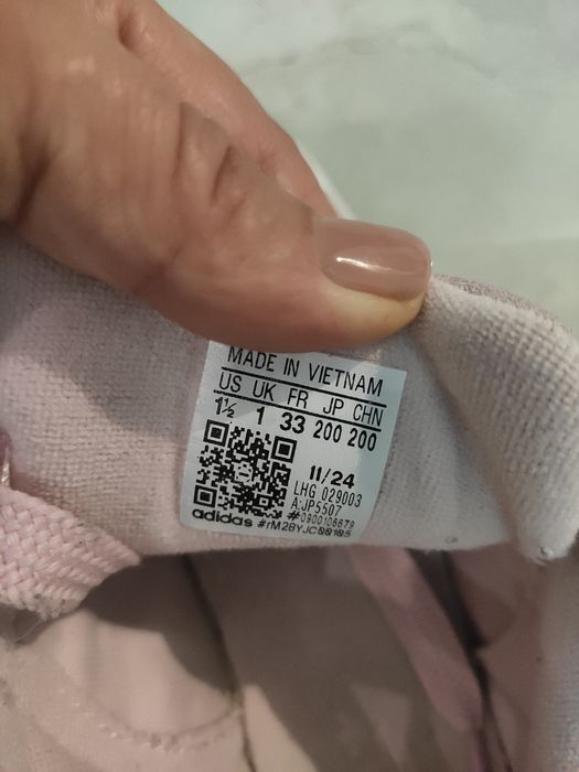 кросівки Adidas на дівчинку, 32 розмір , 21 см устілка