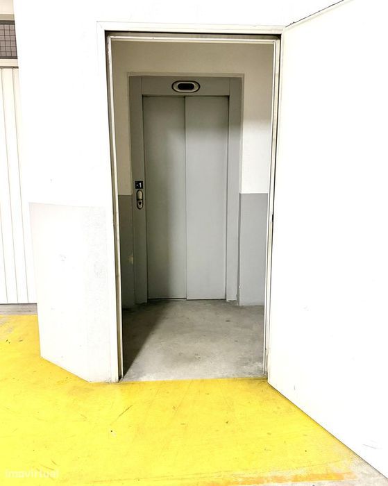 T2 Argoncilhe 122m2 I Varandas I Garagem Fechada