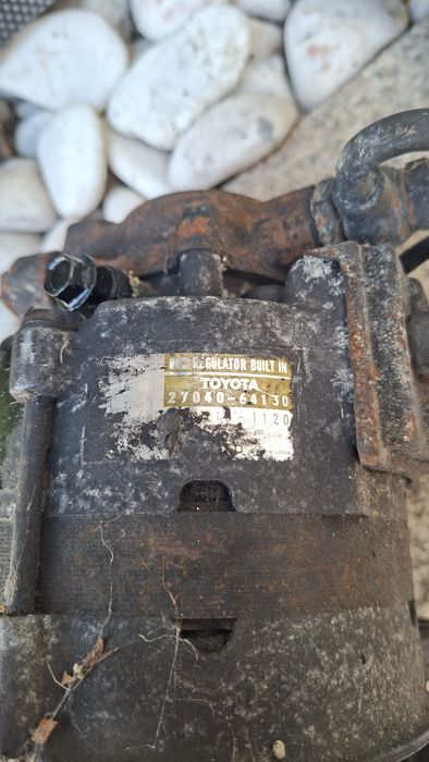 Alternador Toyota Corolla 1.8 D EE80