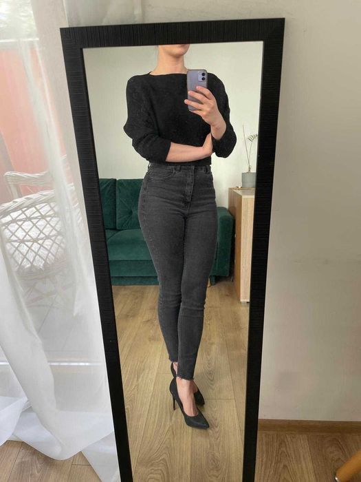 Luźny sweterek Mohito