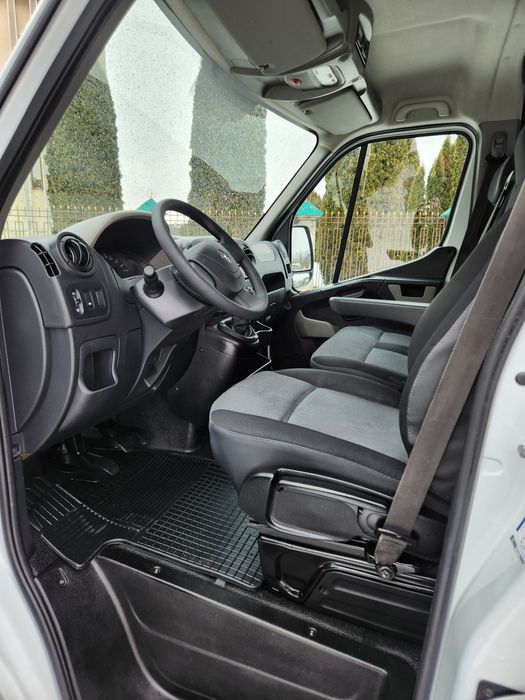 Рено мастер 2016 рік, Оригінальний вантажо-пасажир 7  місць