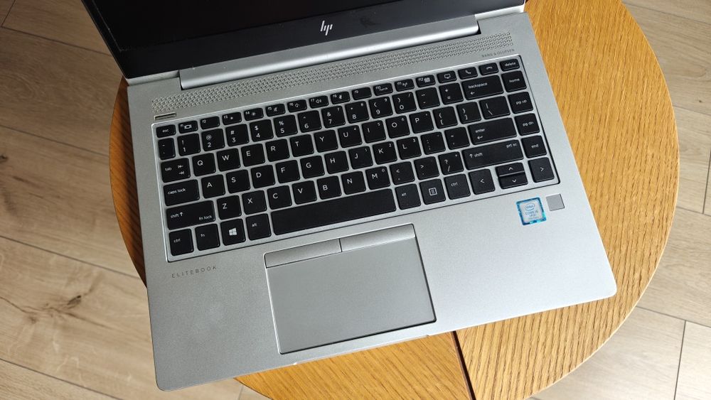 HP EliteBook 840 G5 i5-7 gen. 8GB 240GB FHD WIN10