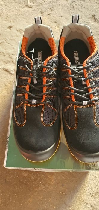 Buty robocze firmy Stalco.