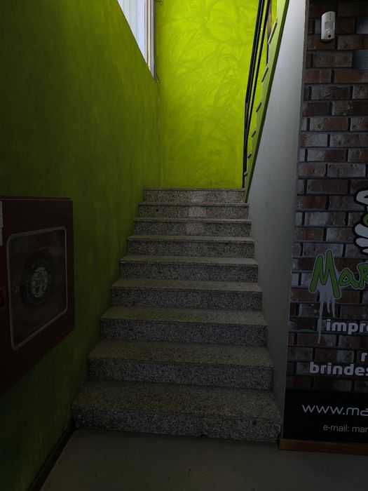 Espaço Comercial para Arrendar