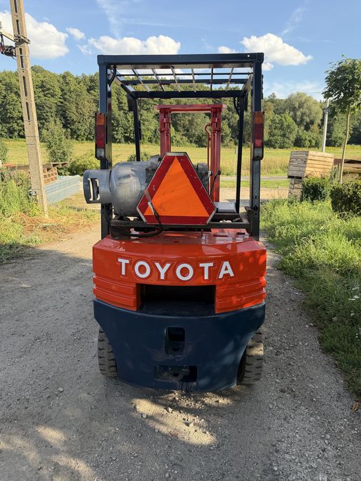Wozek widlowy Toyota 6FG18 duplex benzyna gaz automat