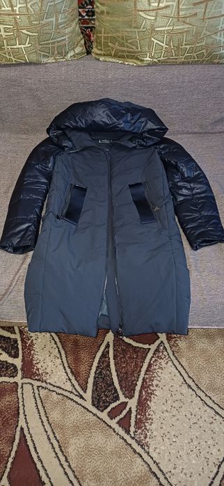 Жіноче зимове пальто