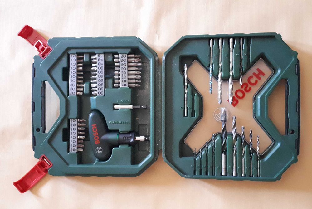 Aparafusadora BLACK & DECKER + Mala BOSCH