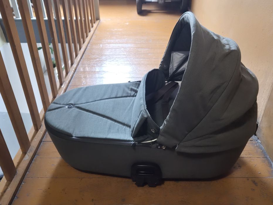 Sprzedan wozek 2w1 + nosidelko