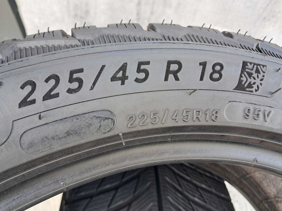 Резина зимова, Michelin Pilot Alpin 5 225/45 R18 (арт.13713)