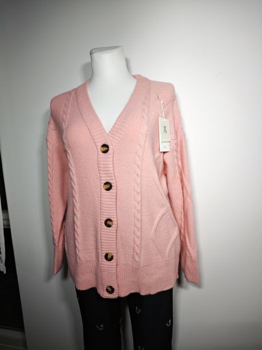 Nowy sweter zapinany  jasny róż new collection roz 3xl-4xl
