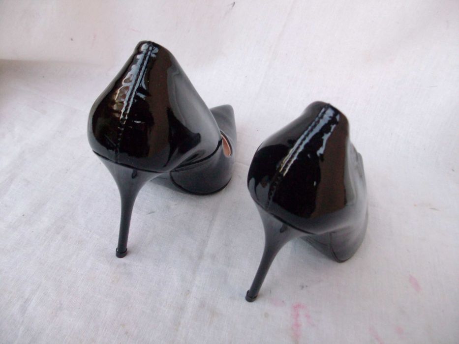 Prima Moda PrimaModa klasyczne skórzane szpilki lakierki szpic 36