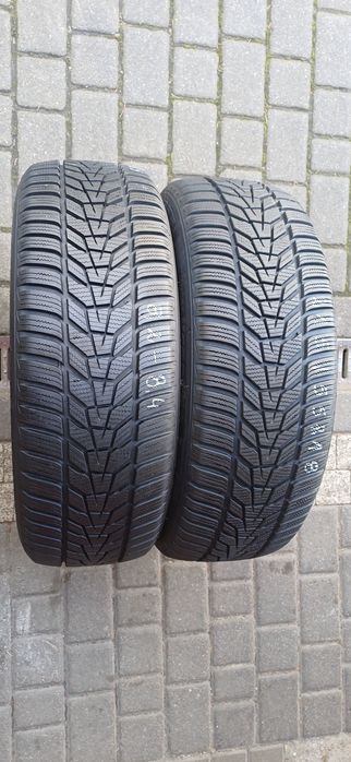215/55R18 99V HANKOOK , dwie używane opony zimowe.