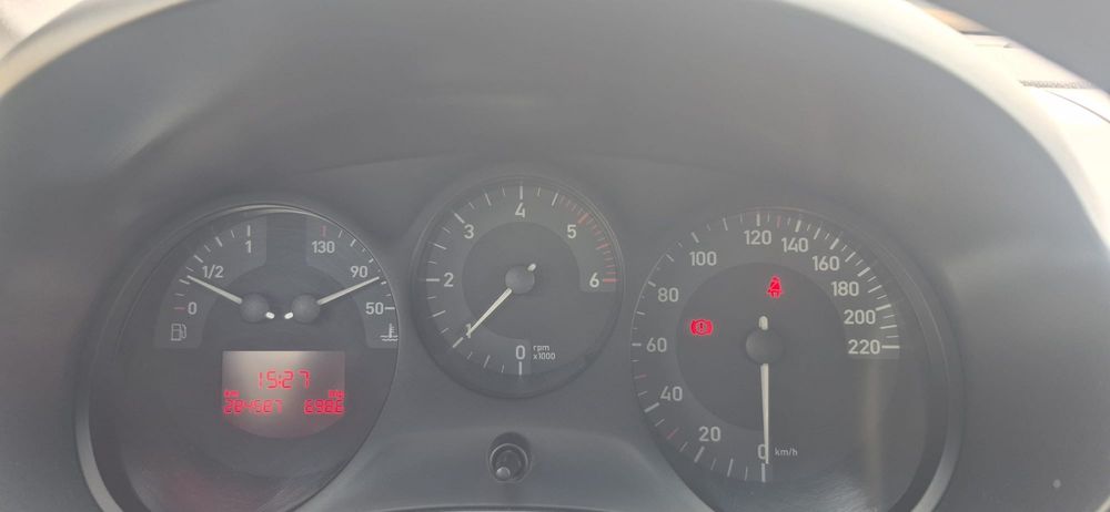 SEAT Leon 1.9 TDI Sport – 105 cv — fotografia 5