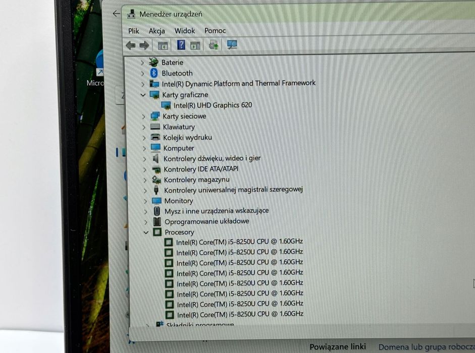 62/zadbany  ASUS UX430U I5-8250U / 8GB RAM /256 GB /14'' WIN 11