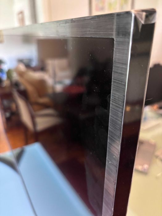 TV LG 50Nano - Ainda com plástico de fábrica