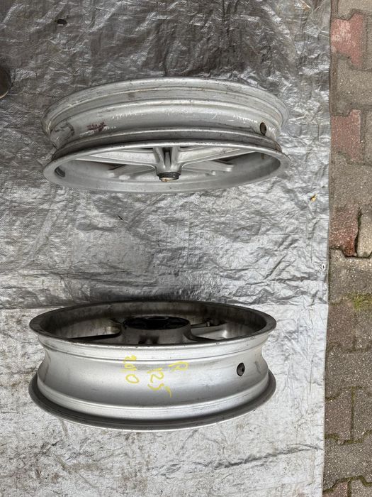 Yamaha r 125 kolo przód tył