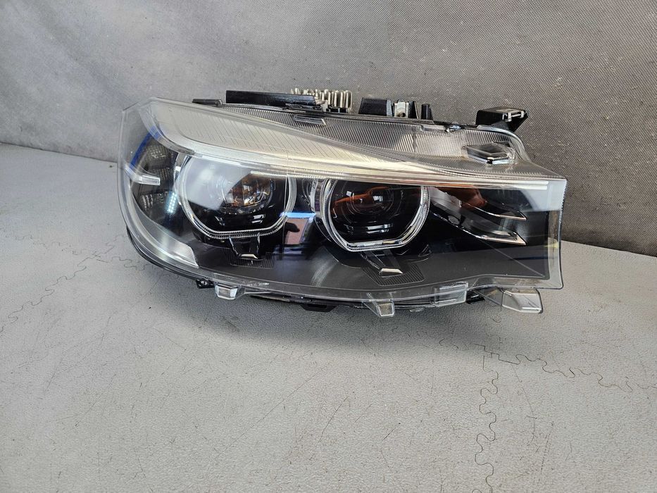 Bmw 3GT F34 Lift LCI Lampa Przednia Przód Prawa KOMPLETNA Europa IGŁA