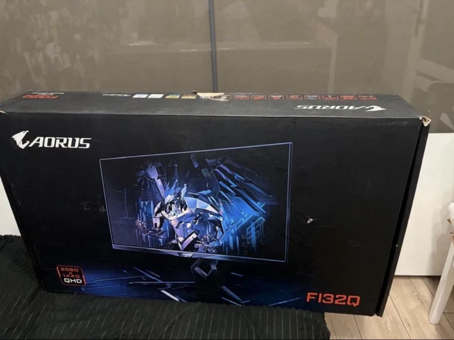 Monitor aorus fi32q
