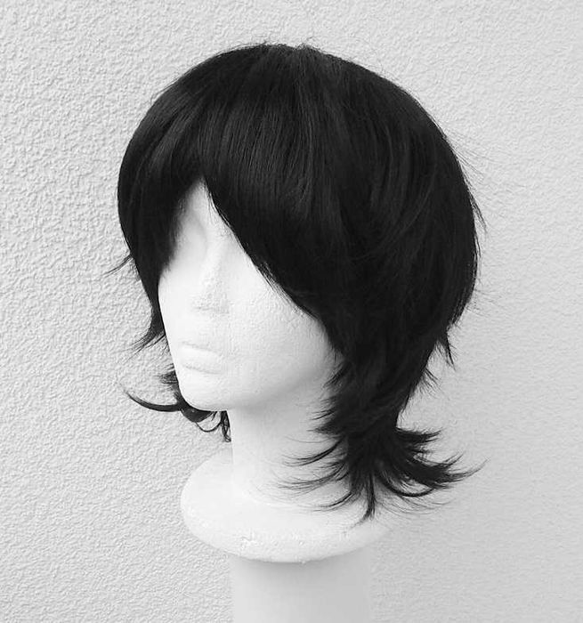 Czarna peruka krótka z dłuższym tyłem męska cosplay wig czarny męski