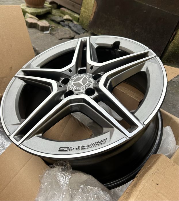 Felga aluminiowa mercedes AMG CLA/C/inne 18”