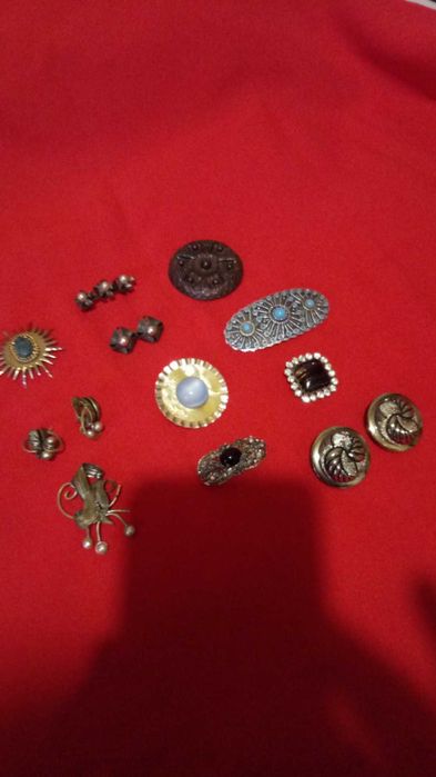 Продам брошки СССР