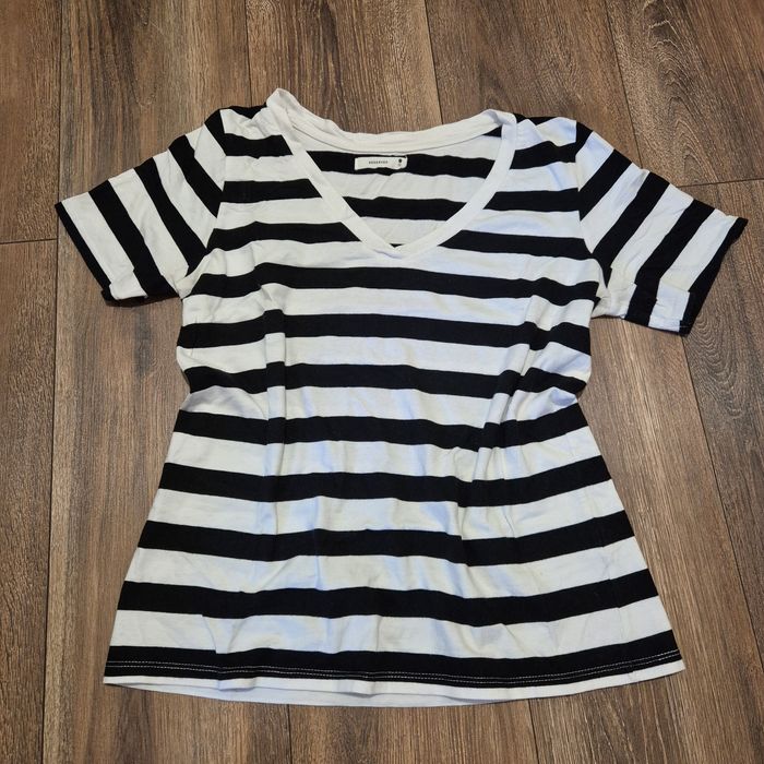 Koszulka w paski czarno białe krótki rękaw rozmiar M