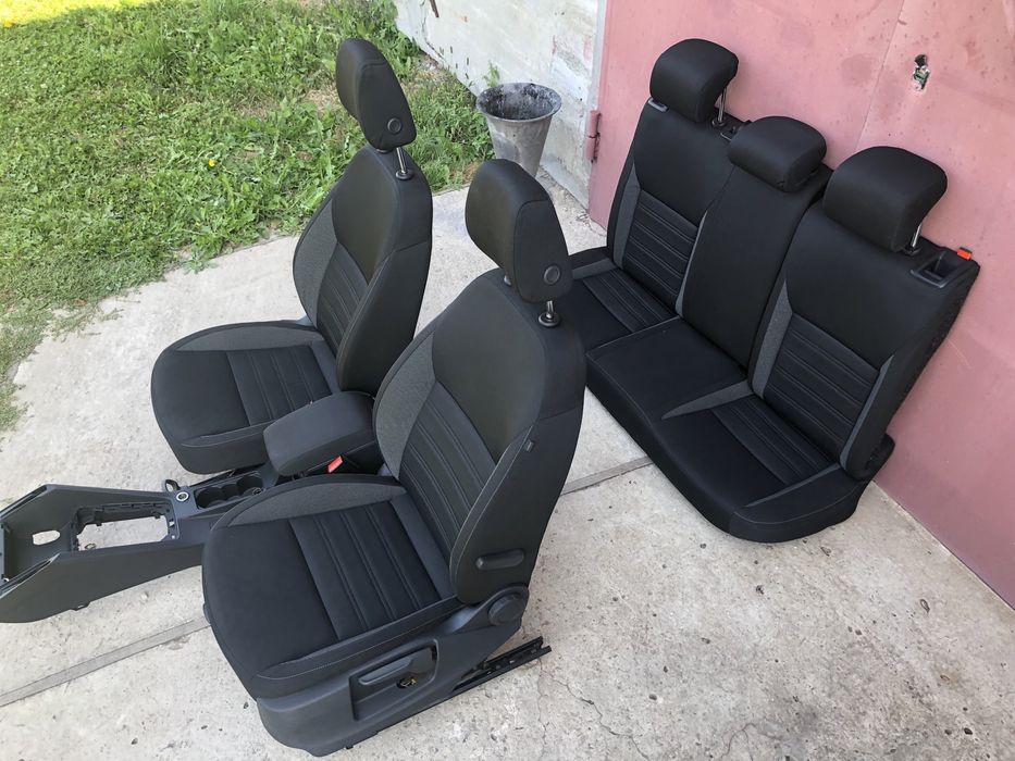 Салон сиденья Шкода Октавія А7