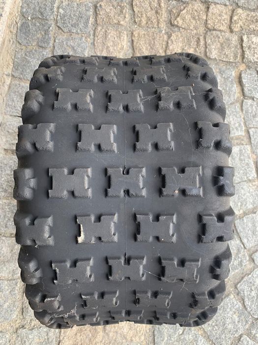 Pneus moto 4 - MAXXIS