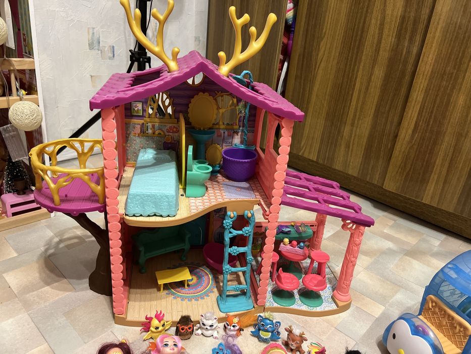 Продам будиночок Enchantimals