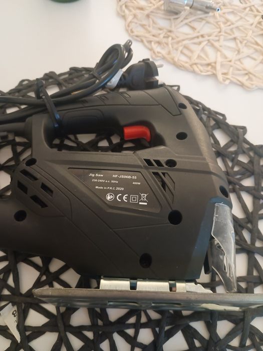 Wyrzynarka przewodowa IMPACT 400W