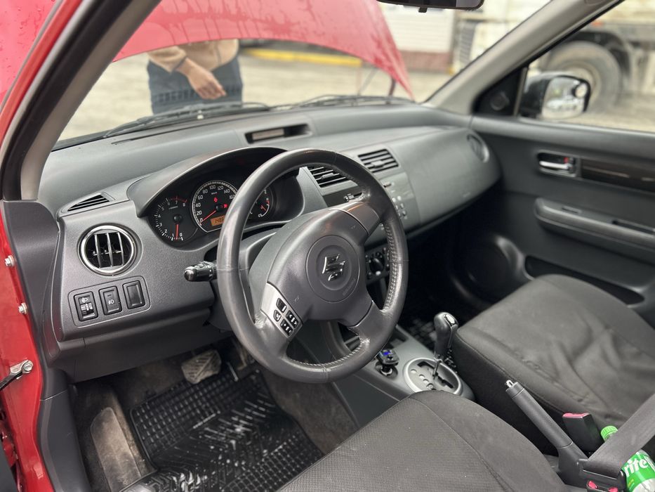 Продам Suzuki Swift АКПП (не робот!)