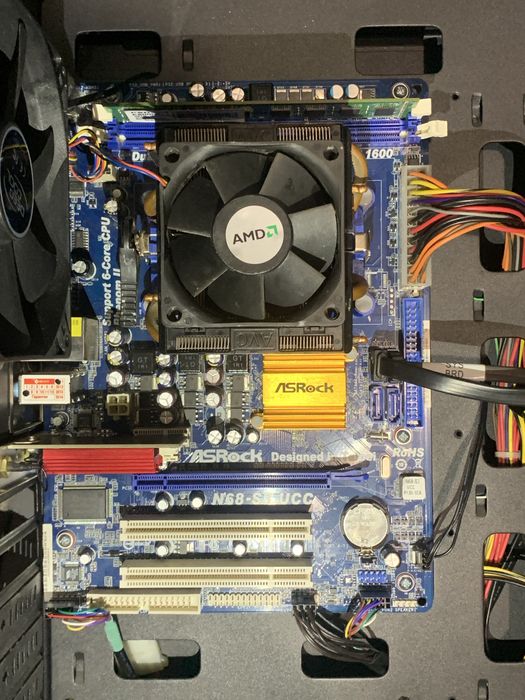 комплект ASRock N68-S3 UCC + Phenom II X6 1055T + 8GB DDR3 + Кулер