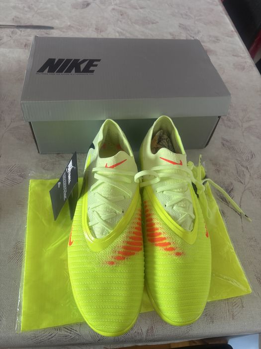 nike phantom luna elite