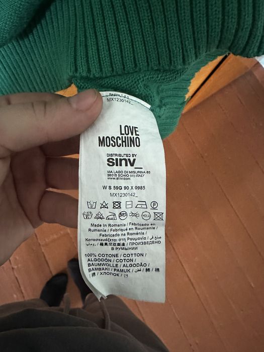 Продається светр Love moschino — zdjęcie 4