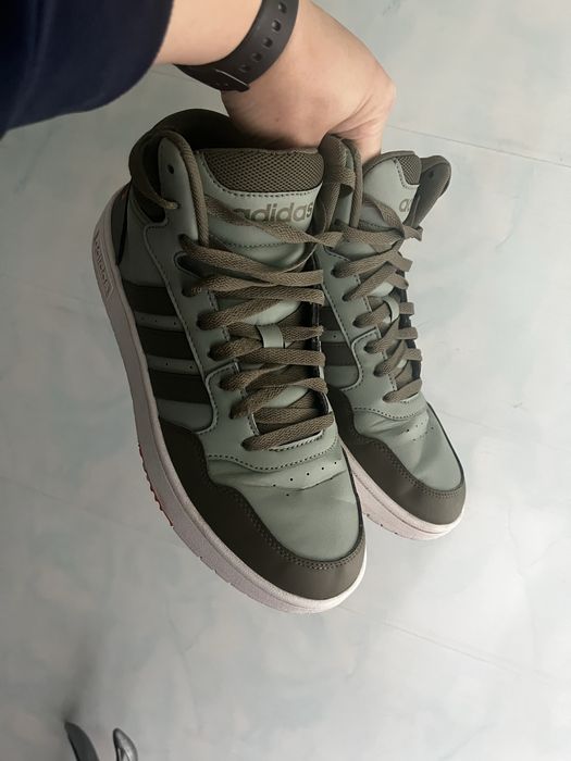 Високі кросівки хайтопи Adidas Hoops 3.0 Mid розмір 41 (устілка 26 см) оригінал
