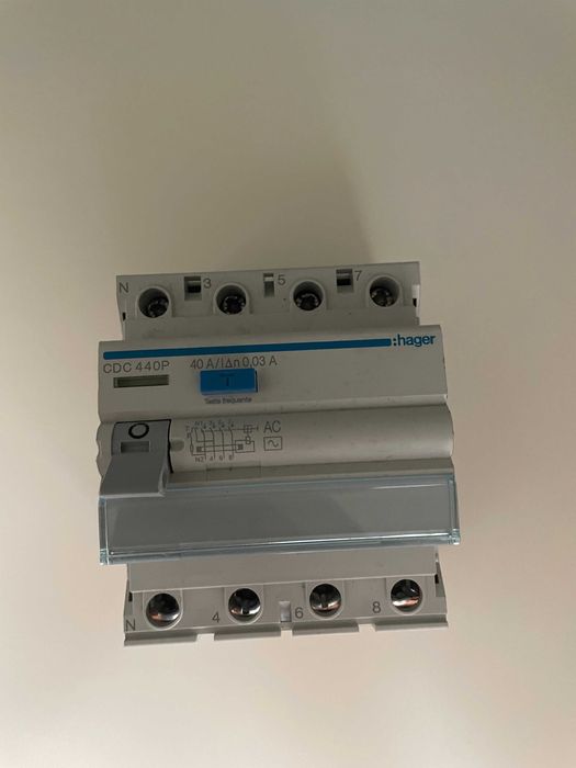Residual Current Circuit Breaker - 4-Pole - 40A 30mA - 4 Modules - Hager CDC440P