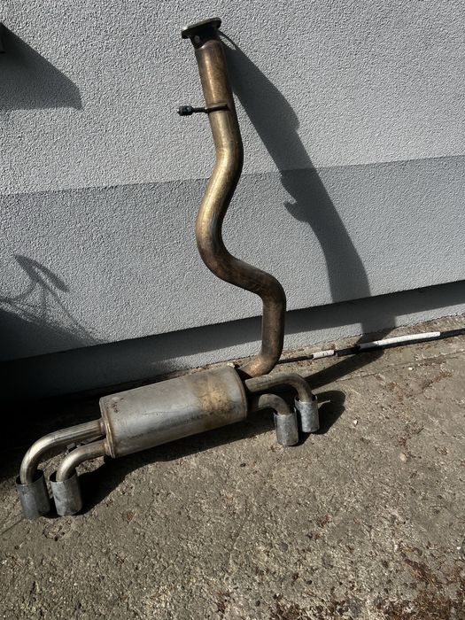 BMW serii 1 E82 M1 Performance Sportowy wydech z podwójnymi końcówkami