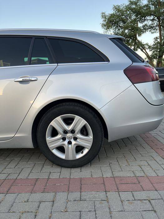 Продам опель інсігнія 2016 р
